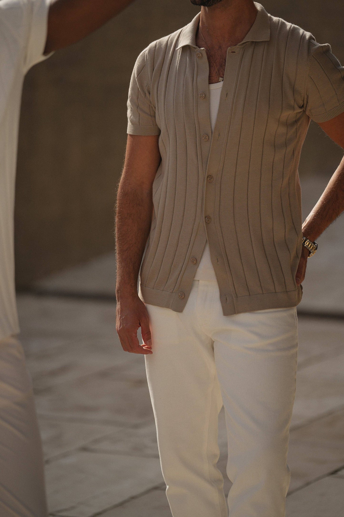 KNITTED CUBAN COLLAR TAUPE SHIRT
