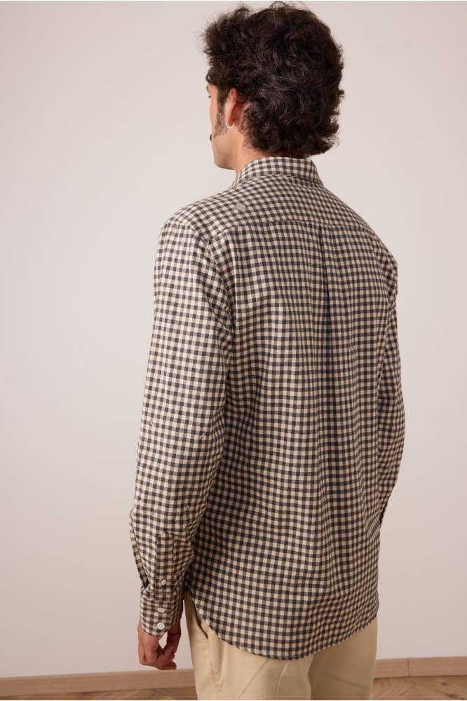 La W Plaid Shirt