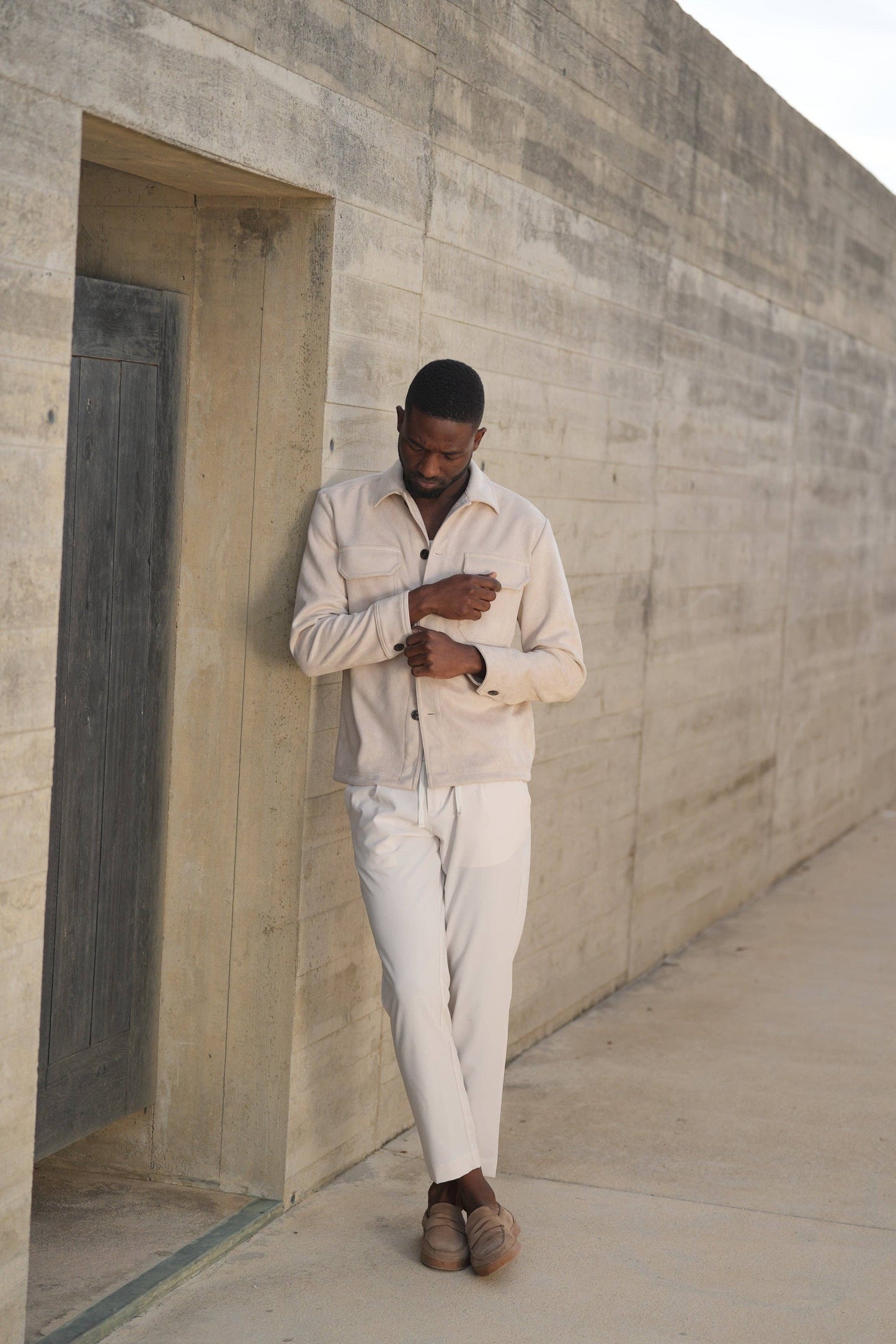 LIGHT BEIGE SUEDE OUTERSHIRT
