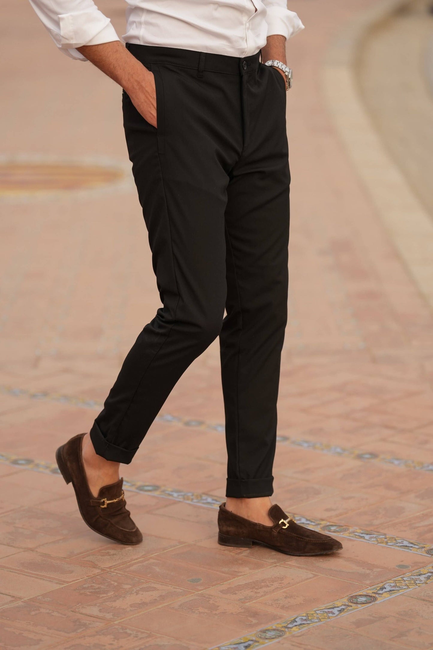 BLACK CHINO