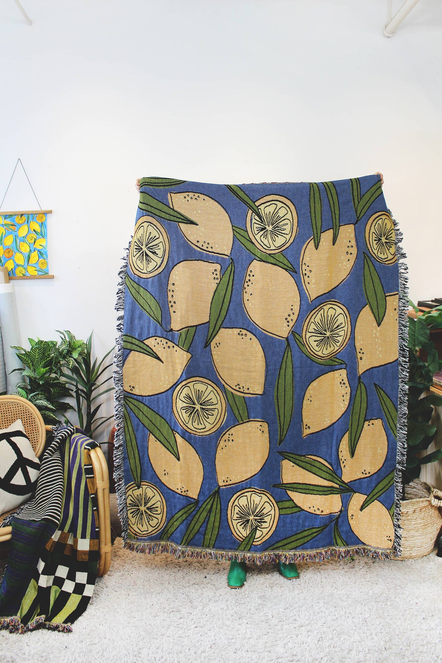 Lemonade Days Tapestry Blanket